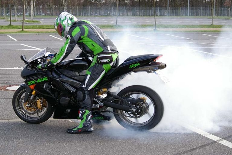 How To Do A Burnout Motorcycle
